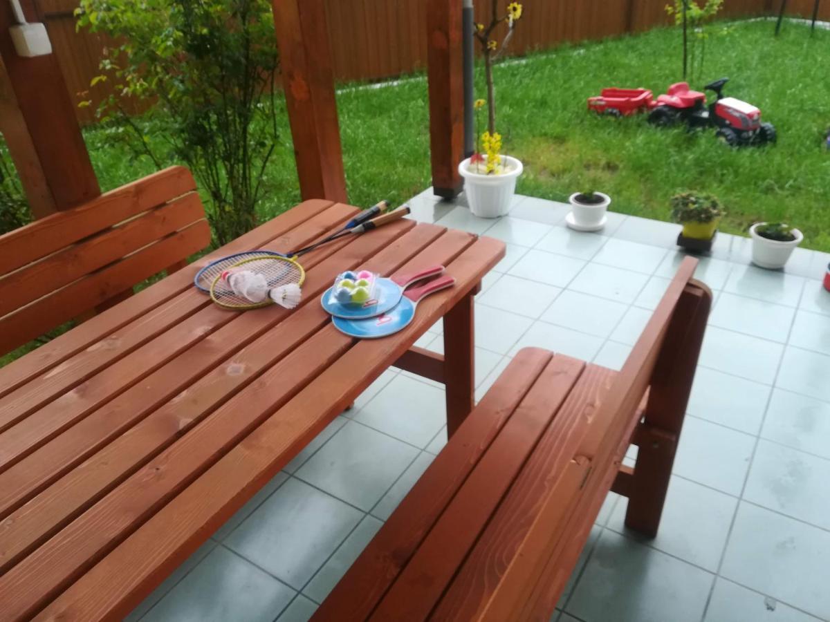 KisnánaEden Vendeghaz公寓 外观 照片