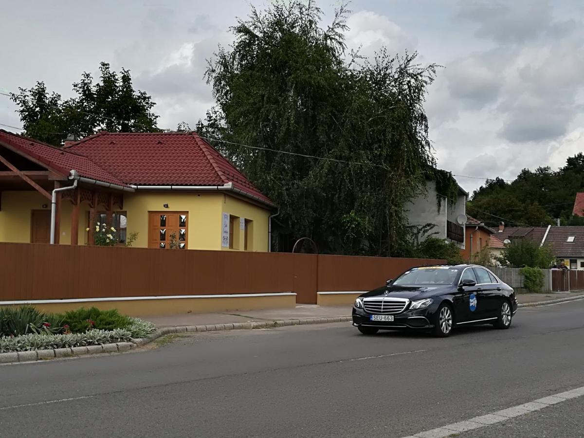 KisnánaEden Vendeghaz公寓 外观 照片